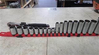 BAHCO 22 piece 3/8 drive socket set